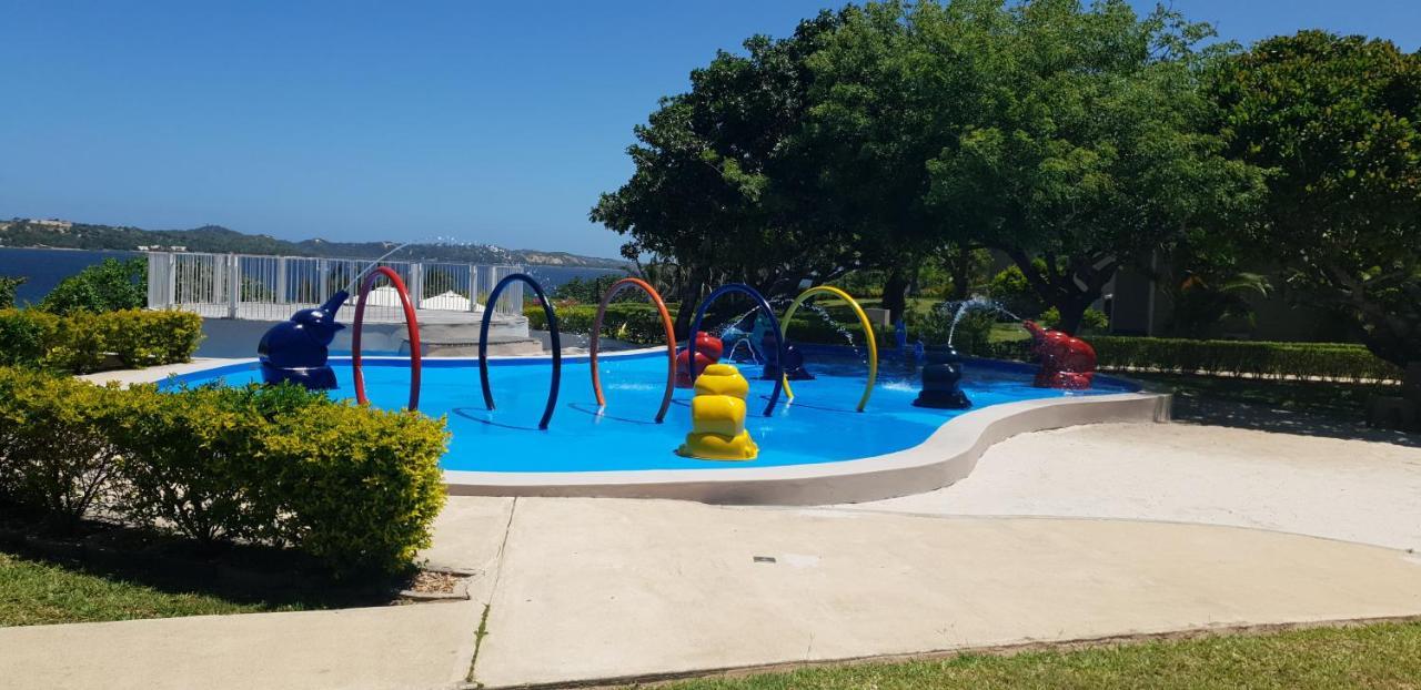 Отель Praia Do Cossa Vila Praia Do Bilene Экстерьер фото