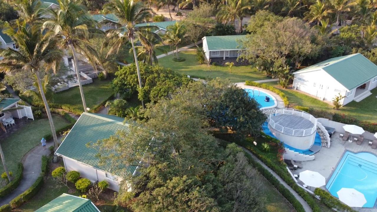 Отель Praia Do Cossa Vila Praia Do Bilene Экстерьер фото