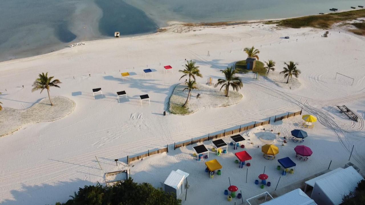 Отель Praia Do Cossa Vila Praia Do Bilene Экстерьер фото